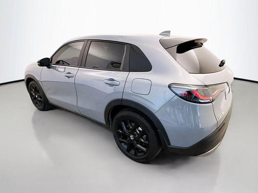 2025 Honda HR-V 2WD Sport