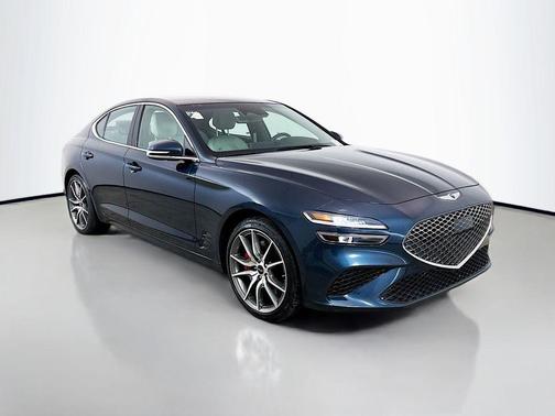 2025 Genesis G70 2.5T RWD