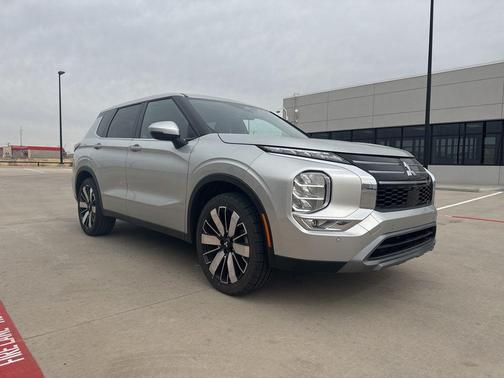 2025 Mitsubishi Outlander SE 2.5 2WD