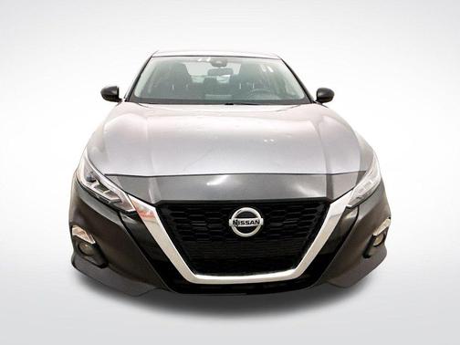 2021 Nissan Altima SR FWD