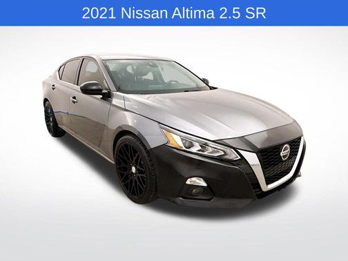 2021 Nissan Altima SR FWD