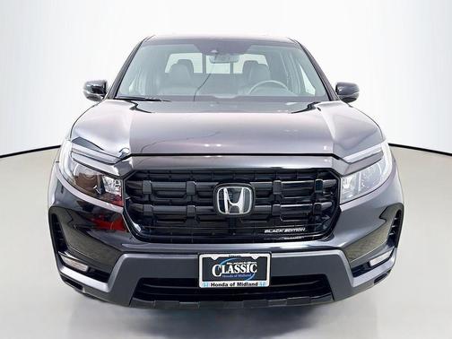 2025 Honda Ridgeline Black