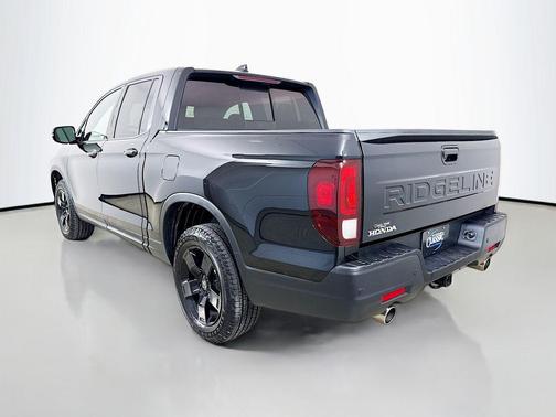 2025 Honda Ridgeline Black