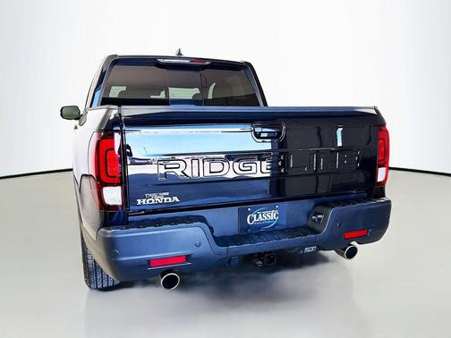 2025 Honda Ridgeline Black