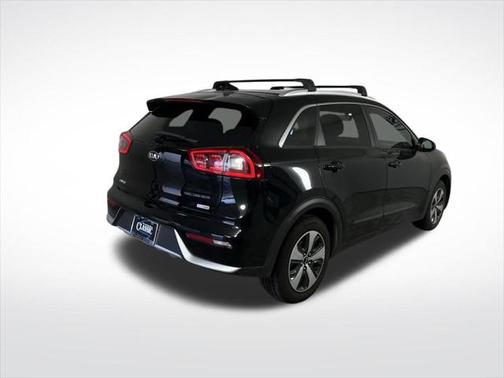 2017 Kia Niro LX