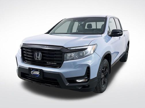 2022 Honda Ridgeline Black