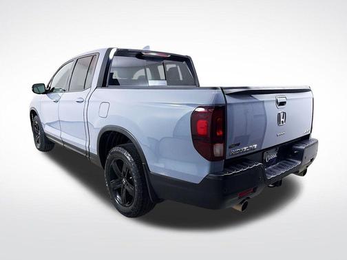 2022 Honda Ridgeline Black