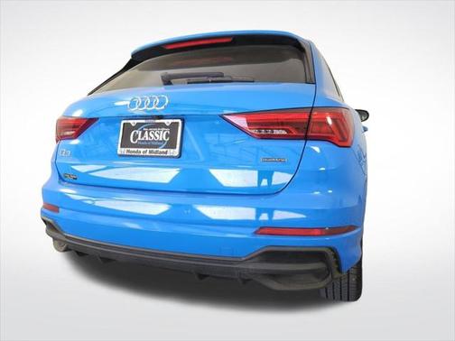 2023 Audi Q3 S line Premium