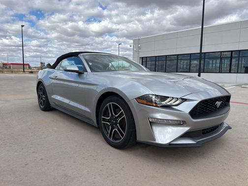 2022 Ford Mustang EcoBoost Premium