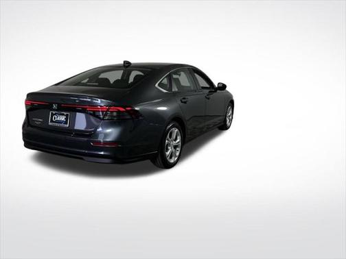 2025 Honda Accord LX 1.5T