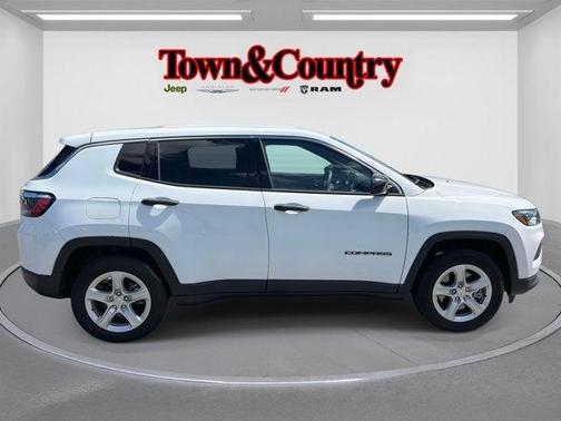2023 Jeep Compass Sport