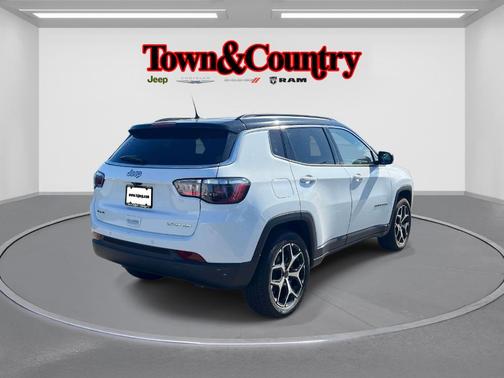 Bright White Clearcoat 2025 Jeep Compass Limited