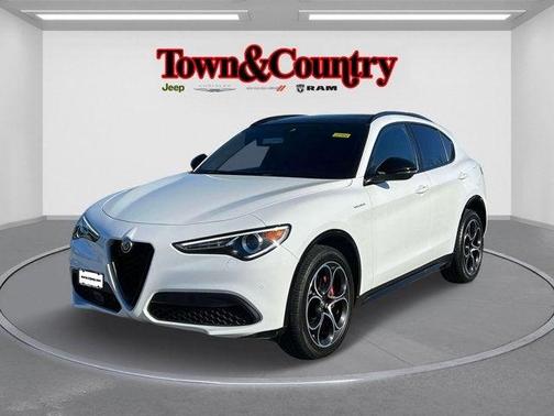2022 Alfa Romeo Stelvio Ti