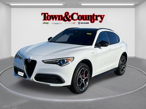 2022 Alfa Romeo Stelvio Ti