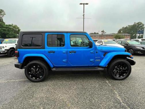 2022 Jeep Wrangler Unlimited 4xe Sahara