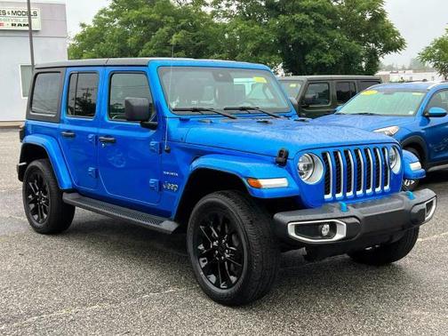 2022 Jeep Wrangler Unlimited 4xe Sahara