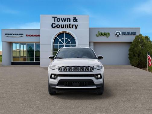 Bright White Clearcoat 2026 Jeep Compass Limited