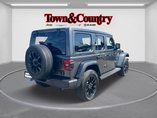 2022 Jeep Wrangler Unlimited 4xe Sahara