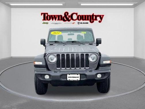 2021 Jeep Gladiator Sport