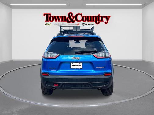 2020 Jeep Cherokee Trailhawk