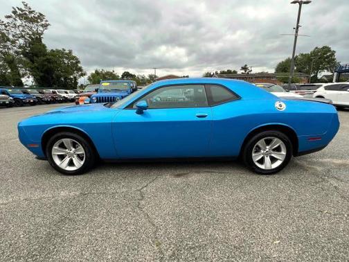 2023 Dodge Challenger SXT