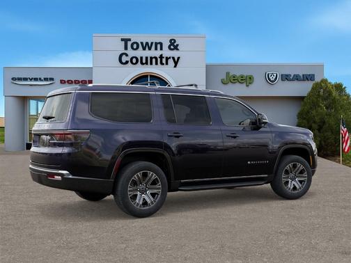 2025 Jeep Wagoneer Base