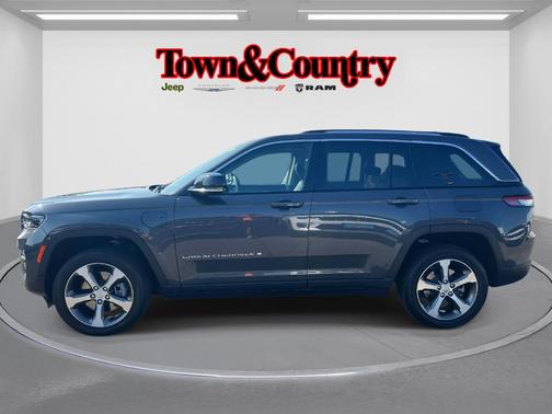 2022 Jeep Grand Cherokee 4xe Base