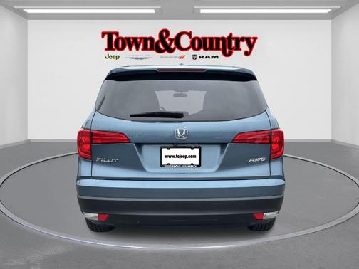 2016 Honda Pilot EX