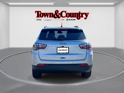 Silver Zynith 2025 Jeep Compass Limited