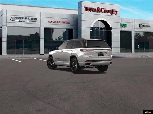 2025 Jeep Grand Cherokee Summit