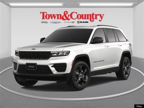 2025 Jeep Grand Cherokee Laredo