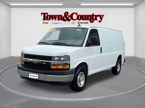 2022 Chevrolet Express 2500 Work Van
