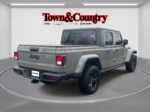 Sting Gray Clearcoat 2022 Jeep Gladiator Sport