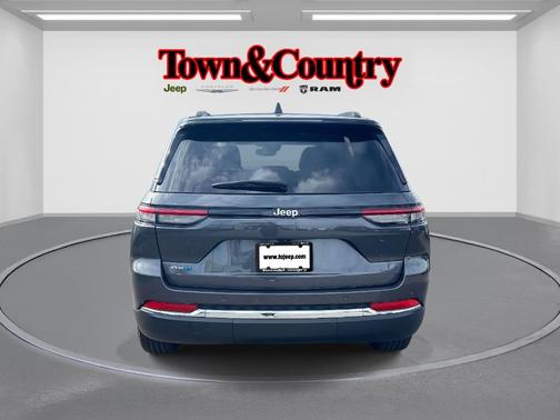 2022 Jeep Grand Cherokee 4xe Base