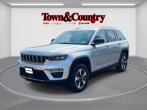 2023 Jeep Grand Cherokee 4xe Base