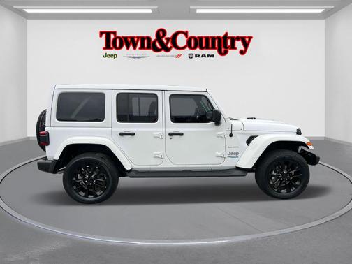 2022 Jeep Wrangler Unlimited 4xe Sahara