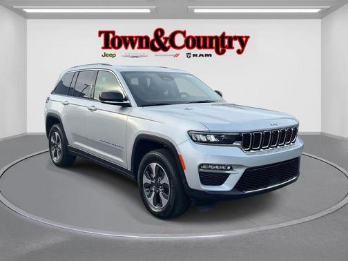 2023 Jeep Grand Cherokee 4xe Base