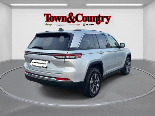 2023 Jeep Grand Cherokee 4xe Base