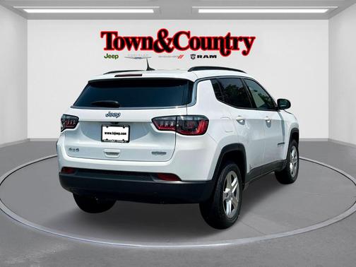 2023 Jeep Compass Latitude