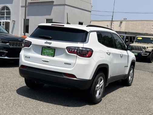 2023 Jeep Compass Latitude