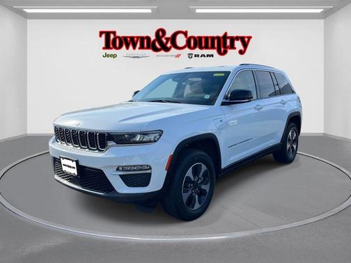 2022 Jeep Grand Cherokee 4xe Base