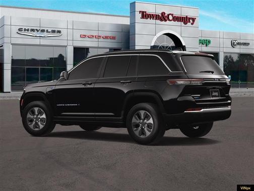 2025 Jeep Grand Cherokee 4xe Base