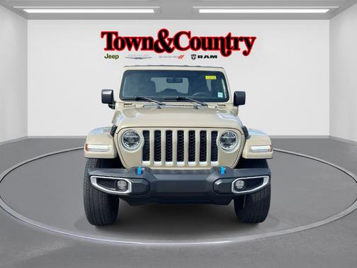 2022 Jeep Wrangler Unlimited 4xe Sahara