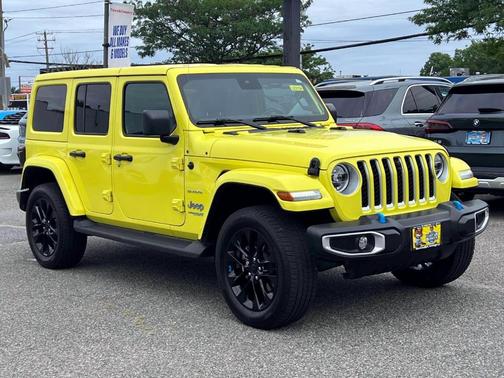 2022 Jeep Wrangler Unlimited 4xe Sahara