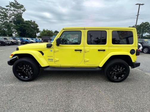 2022 Jeep Wrangler Unlimited 4xe Sahara