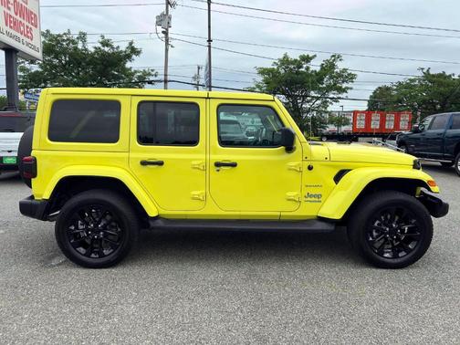2022 Jeep Wrangler Unlimited 4xe Sahara