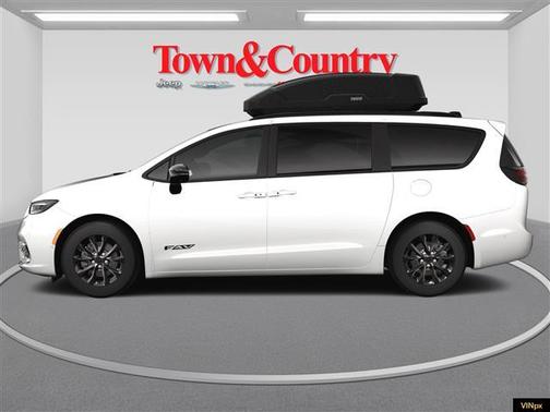 2025 Chrysler Pacifica Select
