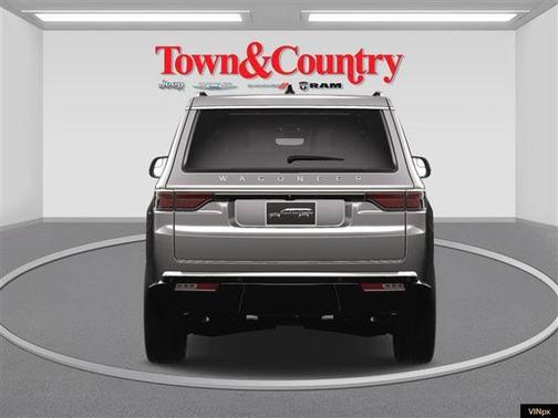 2025 Jeep Wagoneer Base