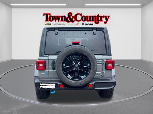 2022 Jeep Wrangler Unlimited 4xe Sahara