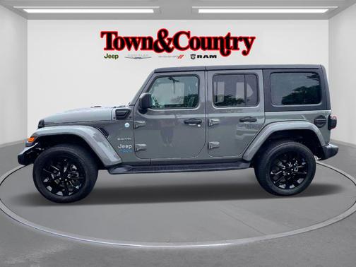 2022 Jeep Wrangler Unlimited 4xe Sahara